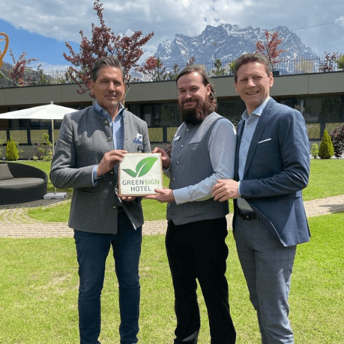 alpenrose zertifikatsuebergabe