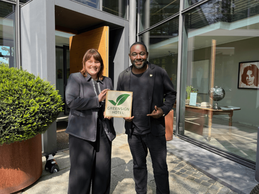 GreenSign Hotel Diepeschrather Muehle Nelson Mueller