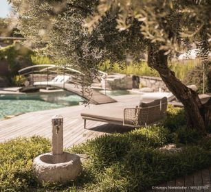 Brunnen und Pool Seeleiten Lake Spa Hotel